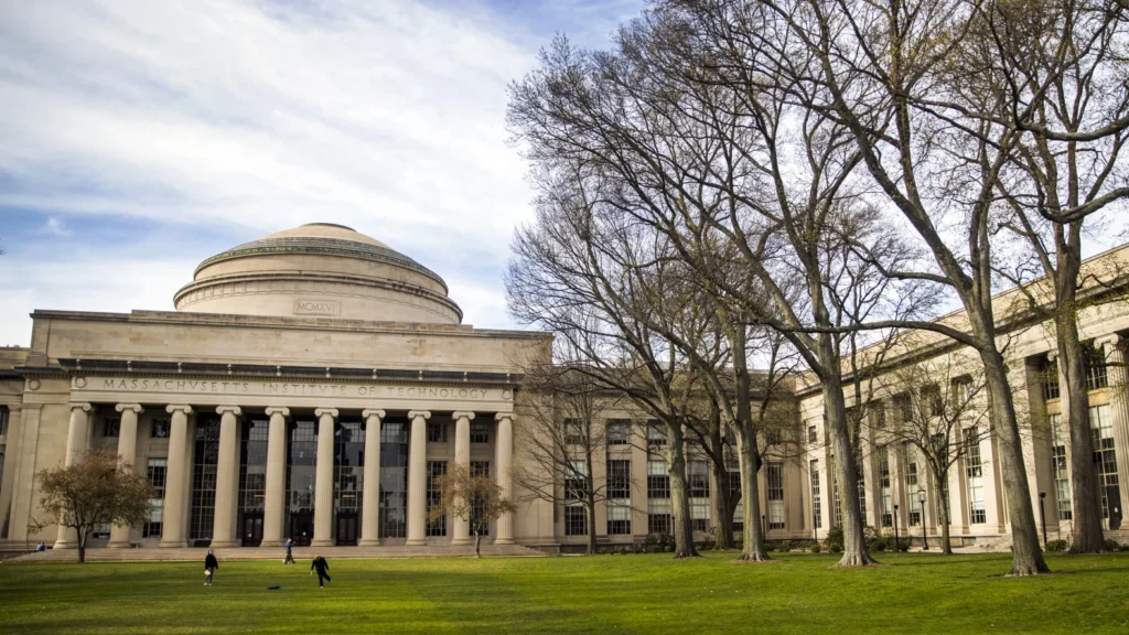 MIT University