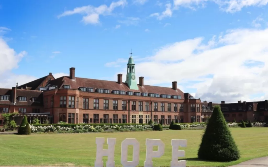University-of-Liverpool-Hope-